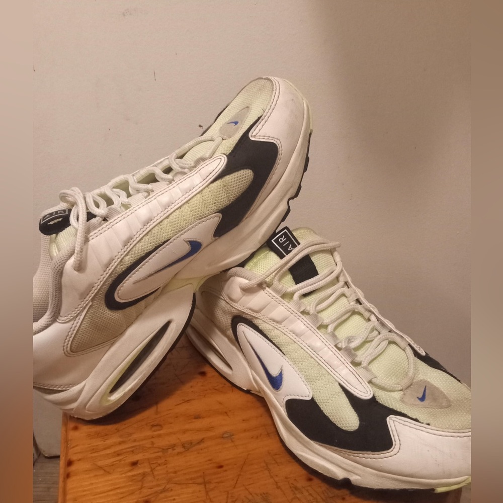 Men’s Nikes size 12 Air